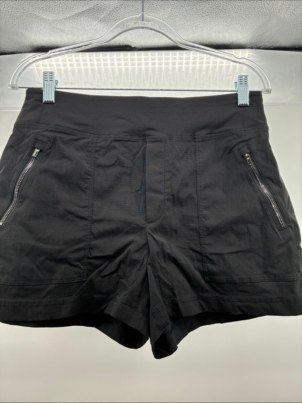 Athleta Black High-Waist Zip Pocket Active Shorts